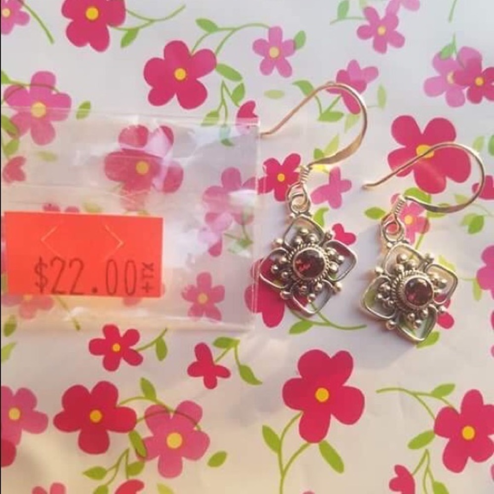 💥5/$25💥Sterling silver earrings
